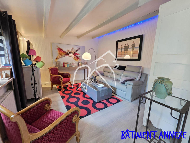 Maison - 148 m² - 8 pièces