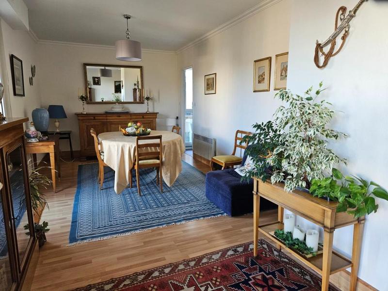 Appartement - 114 m² - 5 pièces