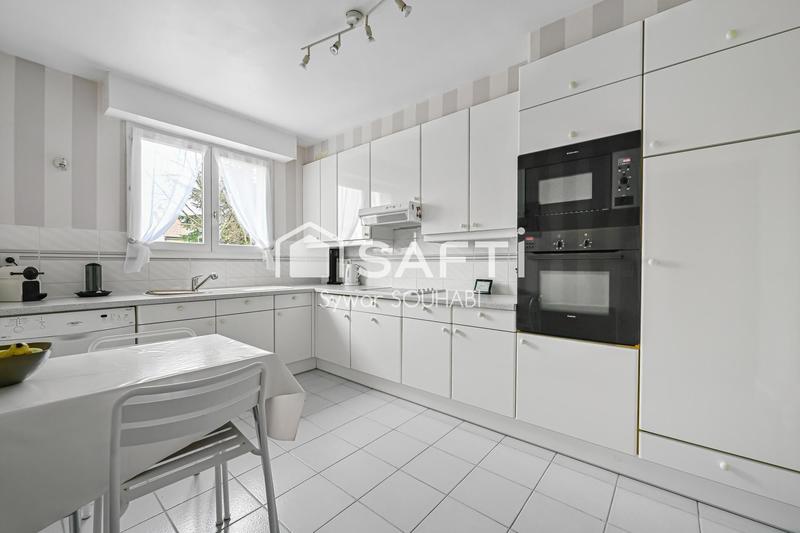 Maison - 155 m² - 6 pièces