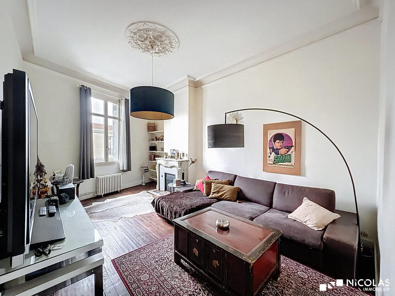 Appartement - 100 m² - 4 pièces