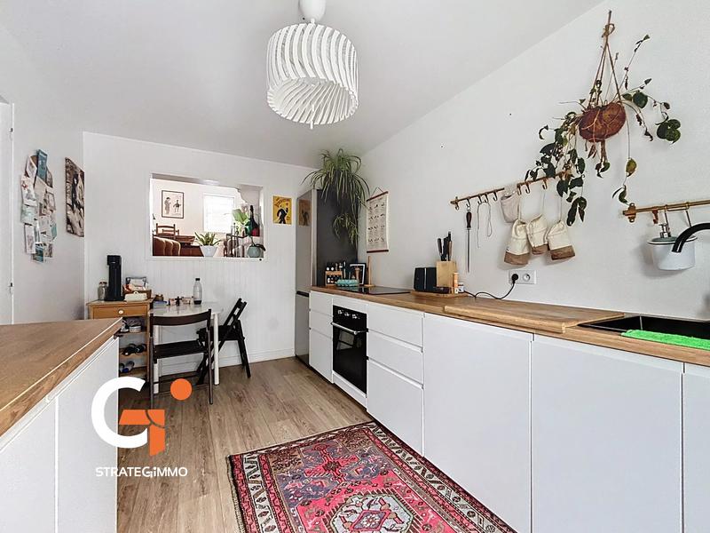 Appartement - 83 m² - 5 pièces