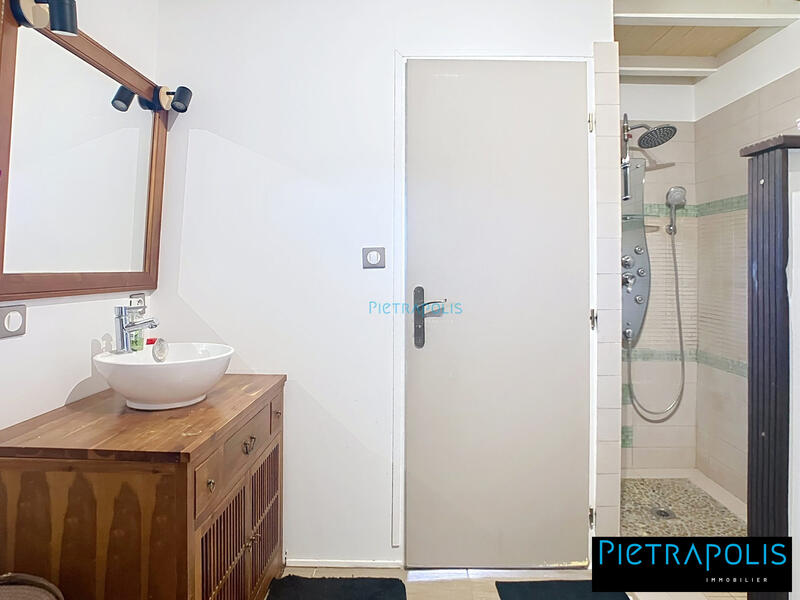 Maison - 152 m² - 7 pièces