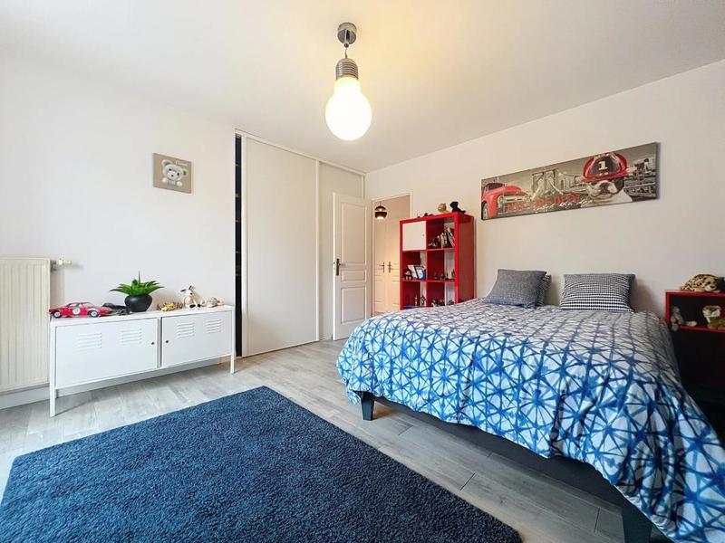 Villa - 212 m² - 8 pièces