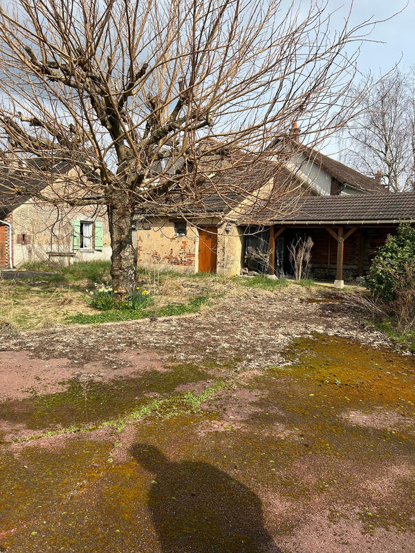 Maison - 230 m² - 10 pièces