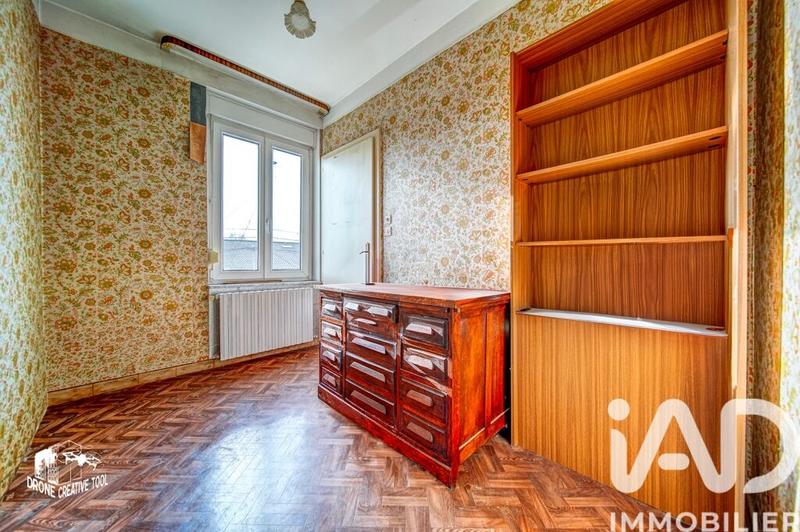 Maison - 111 m² - 7 pièces