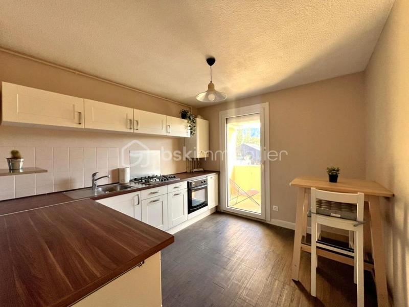 Appartement - 81 m² - 4 pièces