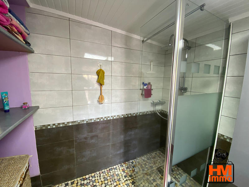 Maison - 183 m² - 10 pièces