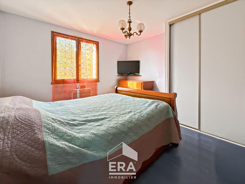 Maison - 91 m² - 5 pièces