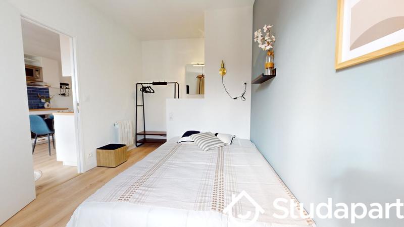 Chambre - 11 m² - 1 pièce