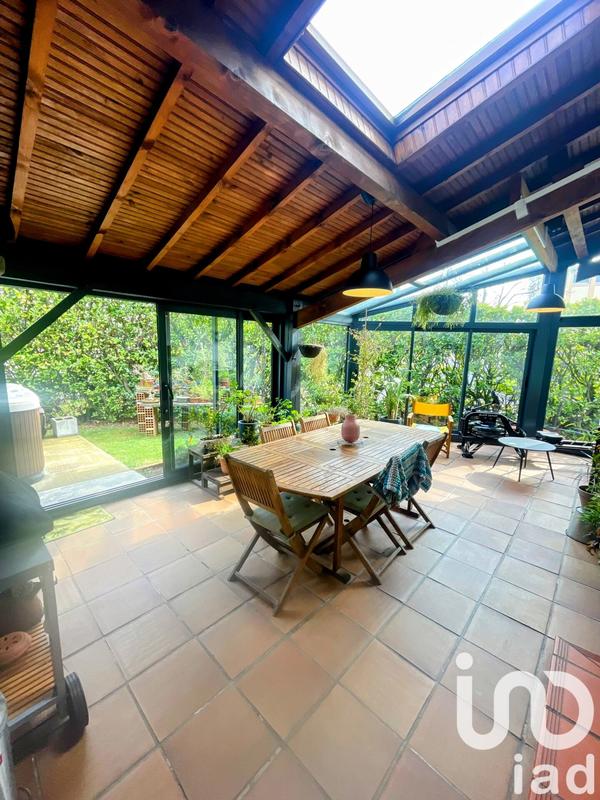 Maison - 152 m² - 6 pièces