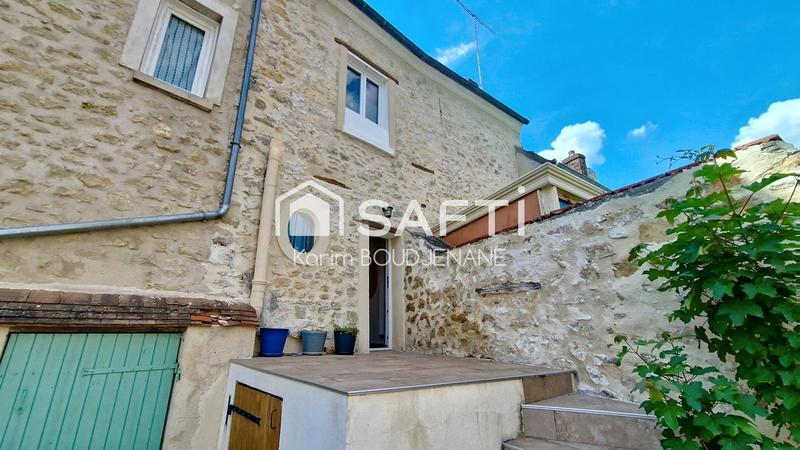 Maison de ville - 75 m² - 5 pièces