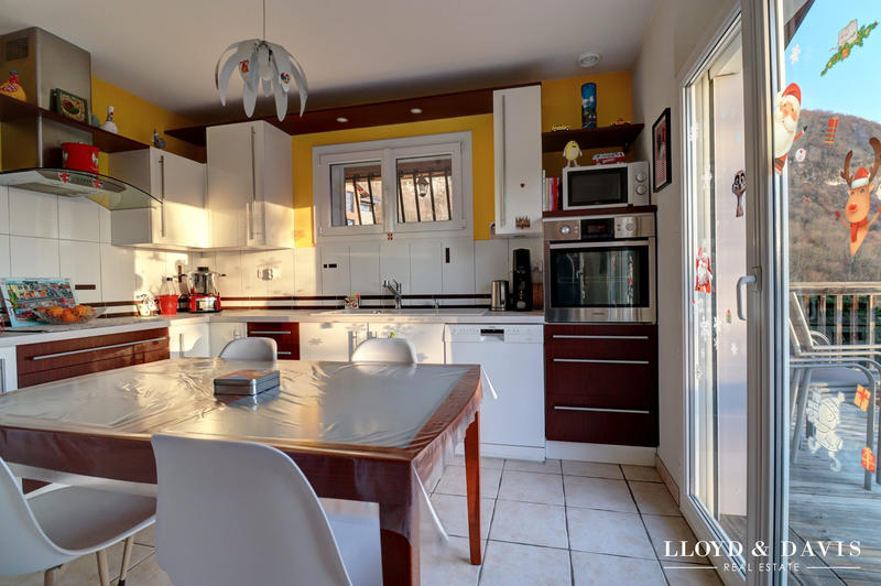 Maison - 118 m² - 5 pièces