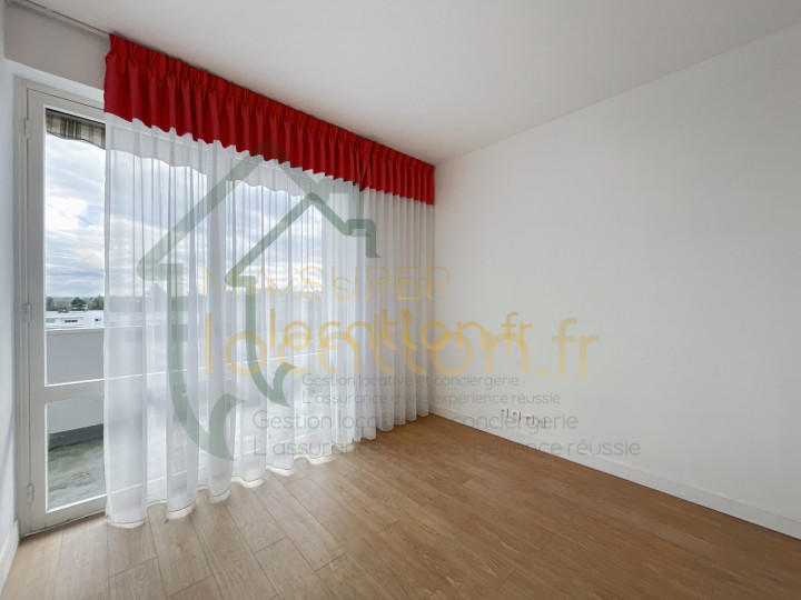 Appartement - 145 m² - 5 pièces