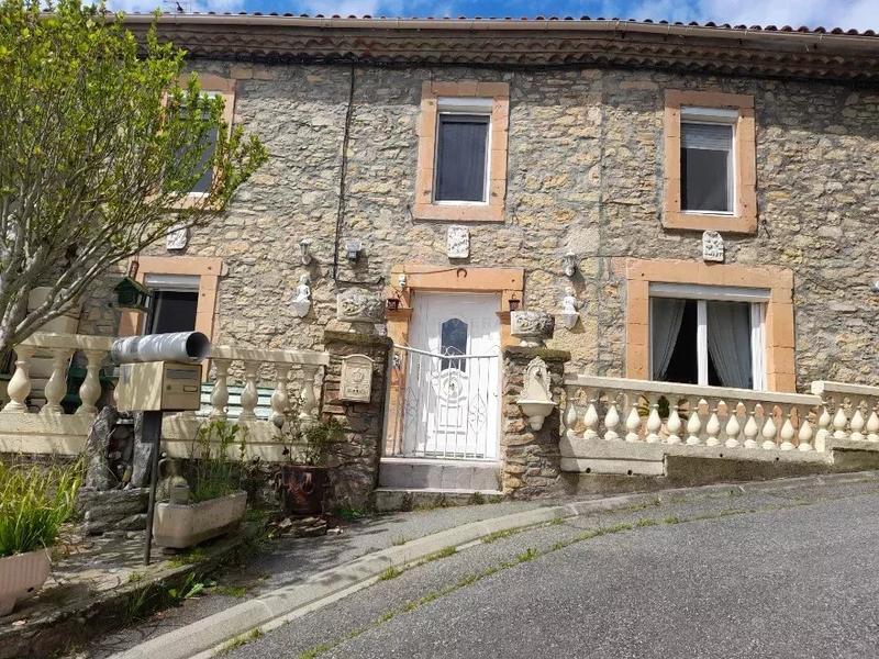 Maison de village - 300 m² - 6 pièces