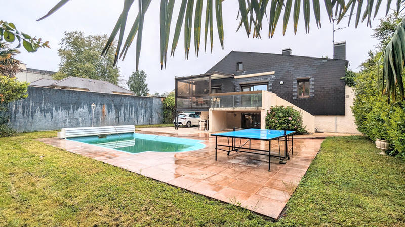 Maison - 188 m² - 5 pièces