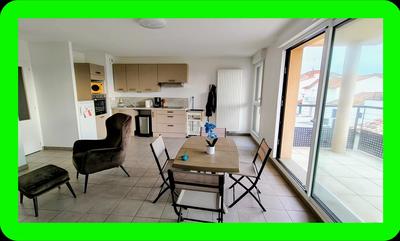 Appartement - 82 m² - 5 pièces
