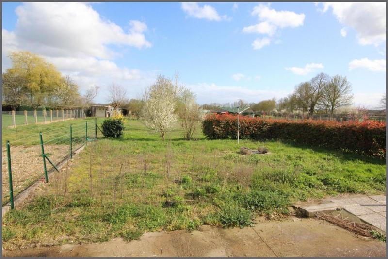 Pavillon - 90 m² - 5 pièces