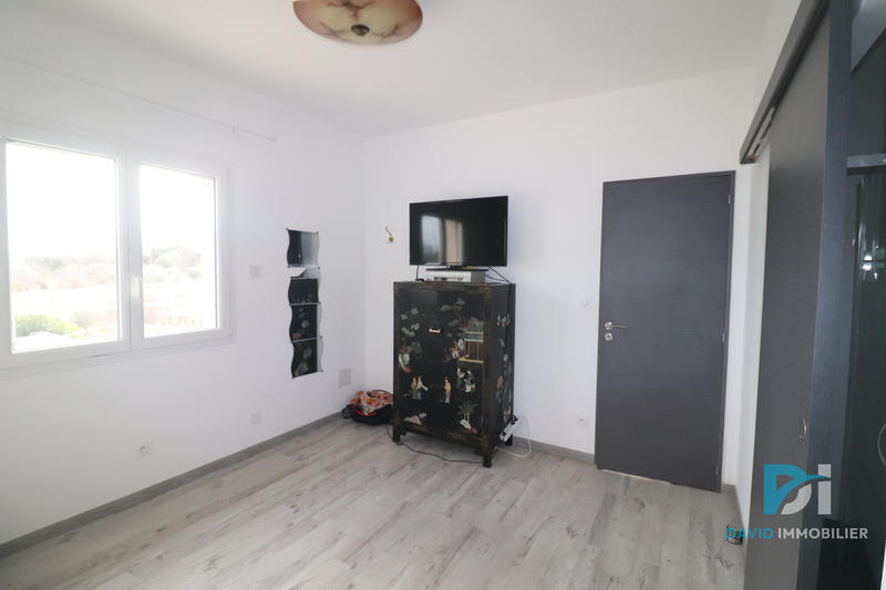 Villa - 297 m² - 8 pièces