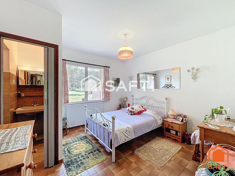 Villa - 144 m² - 7 pièces