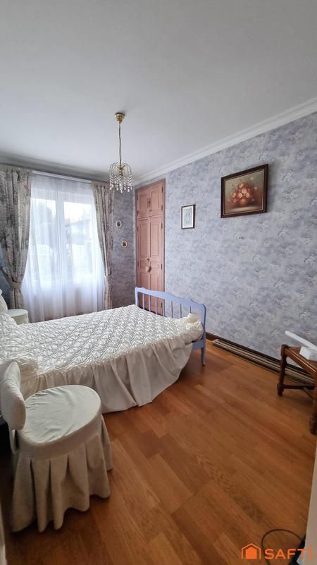 Maison - 163 m² - 7 pièces