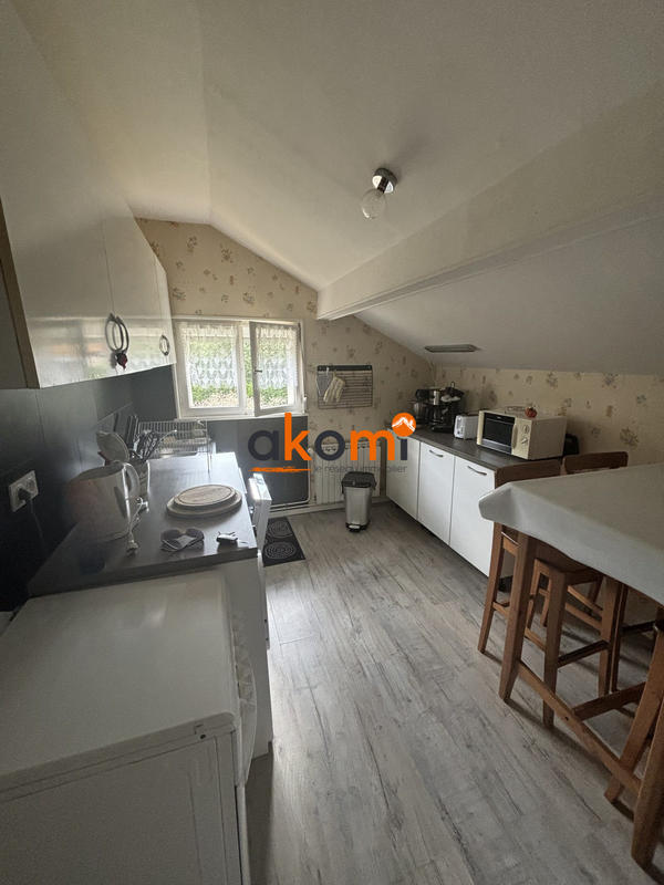 Maison traditionnelle - 145 m² - 7 pièces