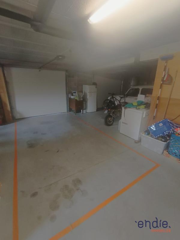 Maison - 200 m² - 8 pièces