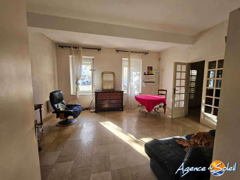 Maison - 174 m² - 6 pièces