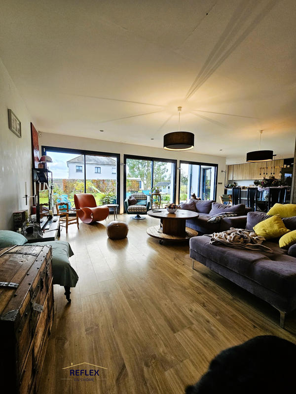 Maison - 190 m² - 6 pièces