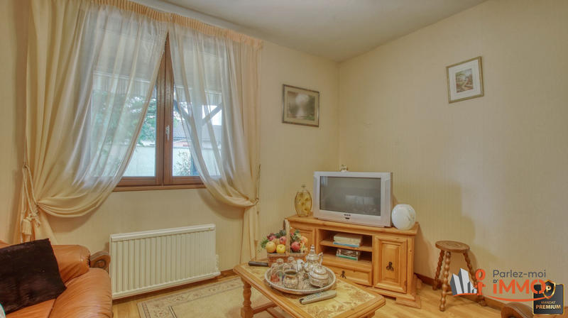 Maison - 93 m² - 5 pièces