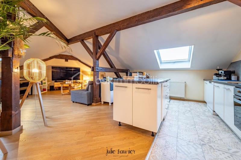 Appartement - 92 m² - 5 pièces