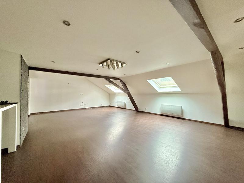 Appartement - 96 m² - 4 pièces