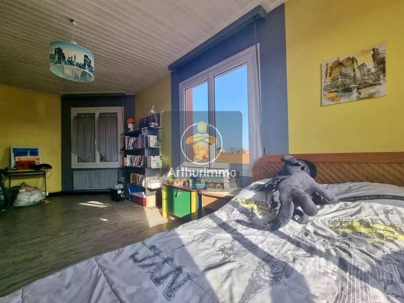 Maison - 144 m² - 8 pièces