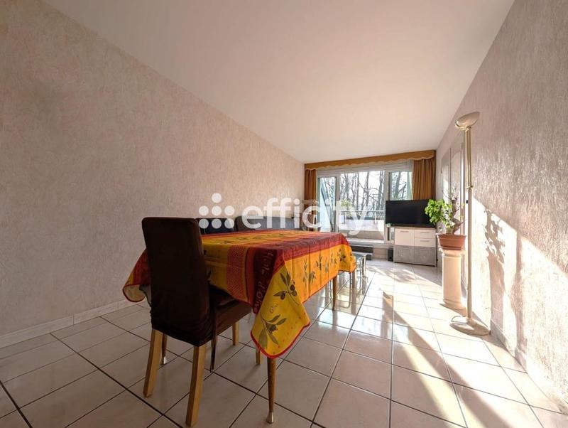 Appartement ancien - 53 m² - 2 pièces