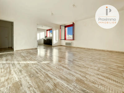 Appartement - 96 m² - 4 pièces