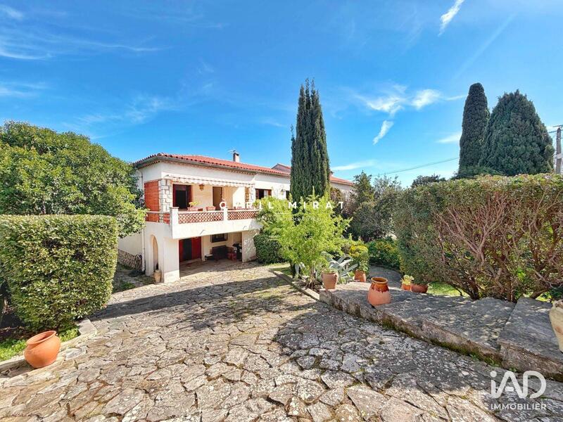 Maison - 159 m² - 5 pièces