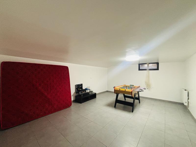 Maison - 102 m² - 4 pièces