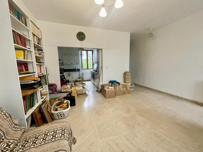 Maison - 93 m² - 5 pièces