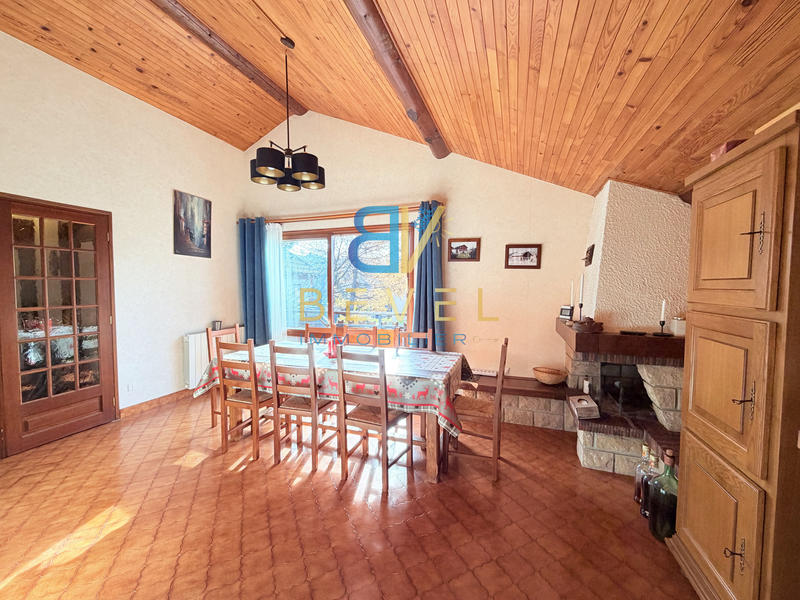 Châlet - 105 m² - 4 pièces