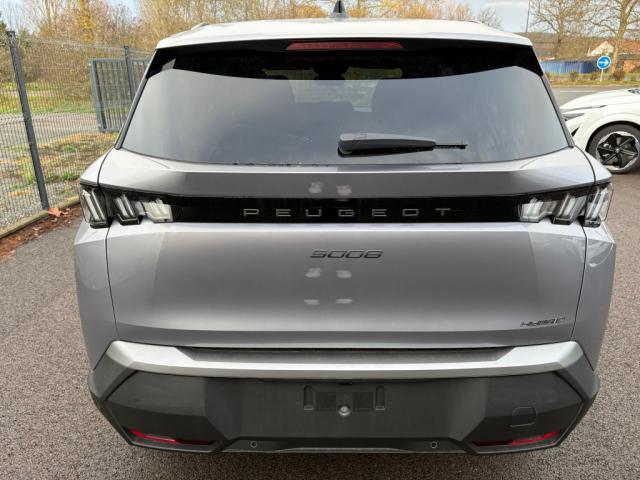 Peugeot 5008 Hybrid 145 e-Dcs6 Allure
