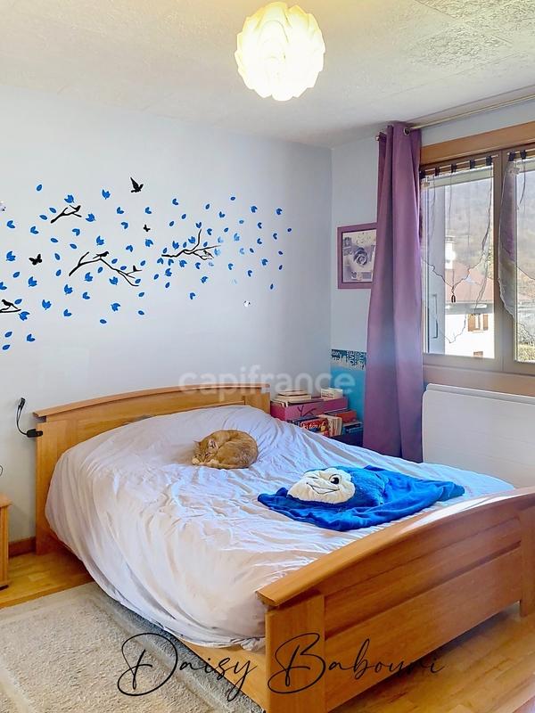 Appartement - 105 m² - 3 pièces