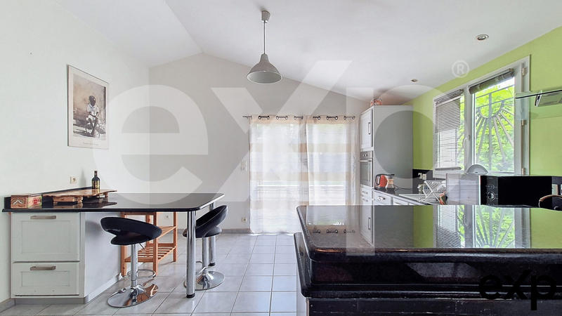 Maison traditionnelle - 97 m² - 5 pièces