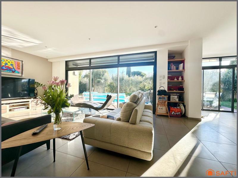 Maison - 151 m² - 6 pièces