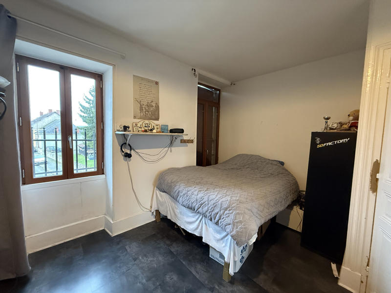 Maison - 135 m² - 7 pièces