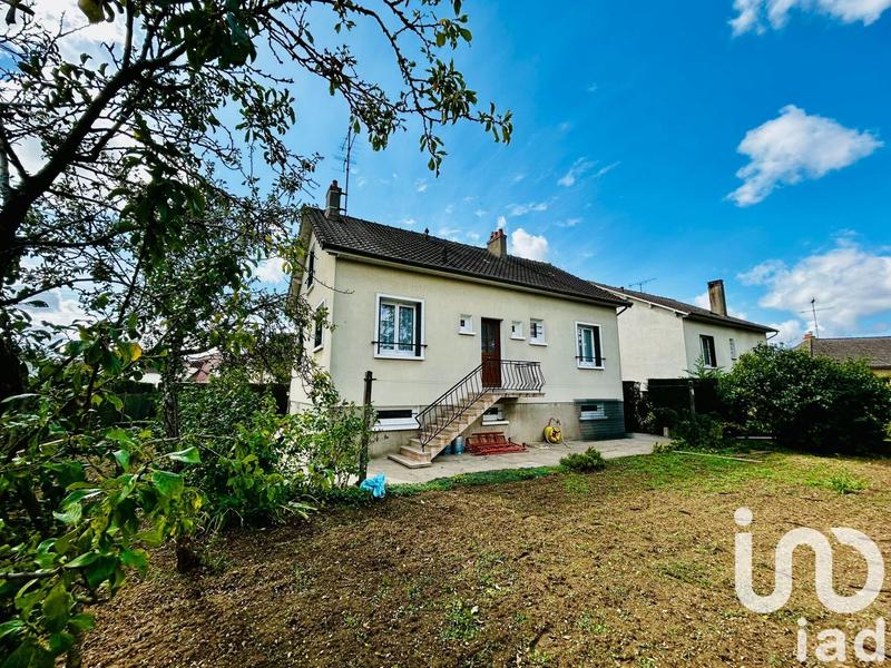 Maison - 94 m² - 5 pièces