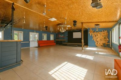 Local commercial - 930 m²