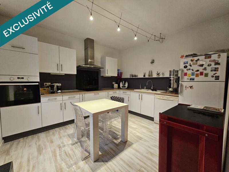 Maison - 138 m² - 7 pièces