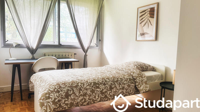 Appartement - 84 m² - 5 pièces