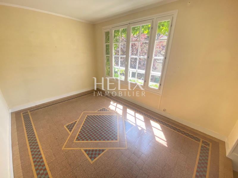 Maison - 108 m² - 6 pièces