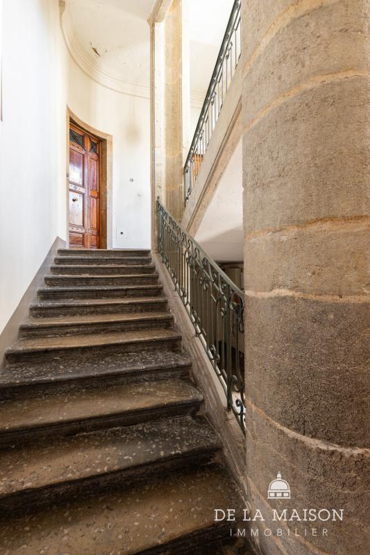 Appartement - 265 m² - 7 pièces