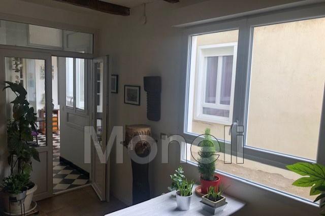 Appartement - 180 m² - 7 pièces